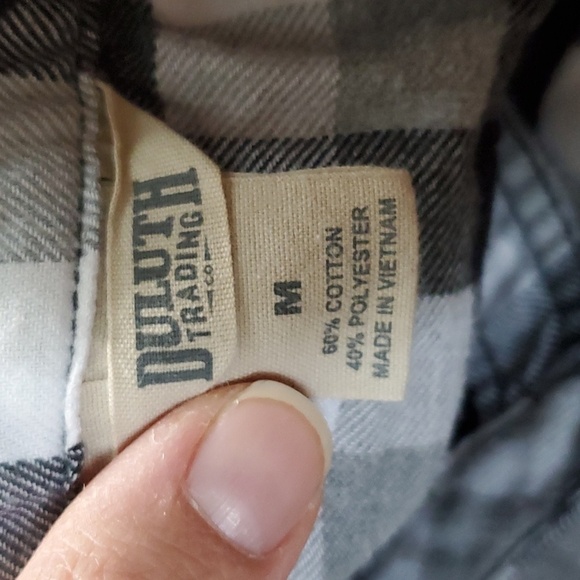 Duluth Trading Co buffalo plaid tunic top - Picture 6 of 6